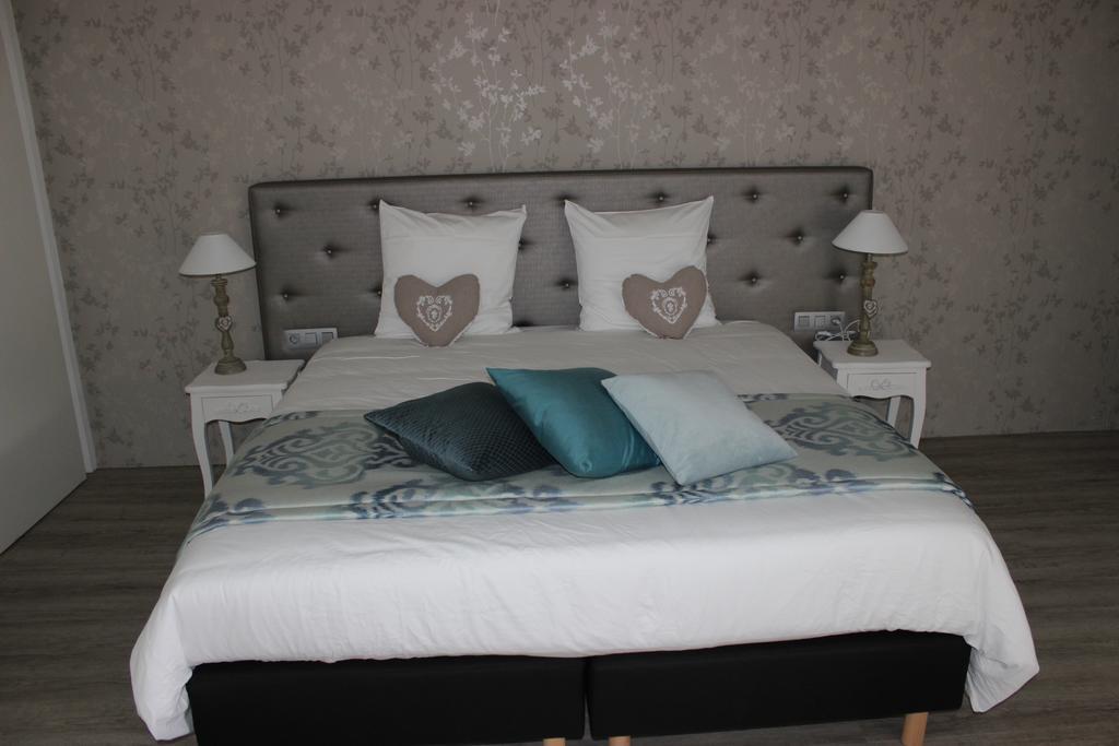 Den Bongaerd B&B And Wellness Tongeren Room photo